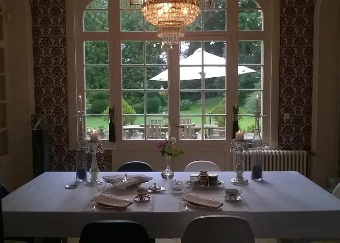 Manoir Le Louis Xxi 4*