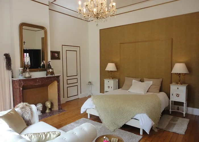 Гостевой дом Manoir Le Louis Xxi Masnieres