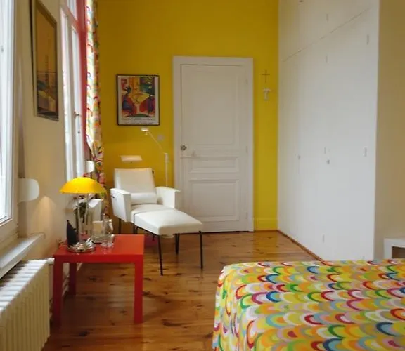 Гостевой дом Manoir Le Louis Xxi