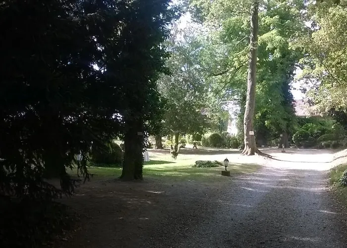 Гостевой дом Manoir Le Louis Xxi